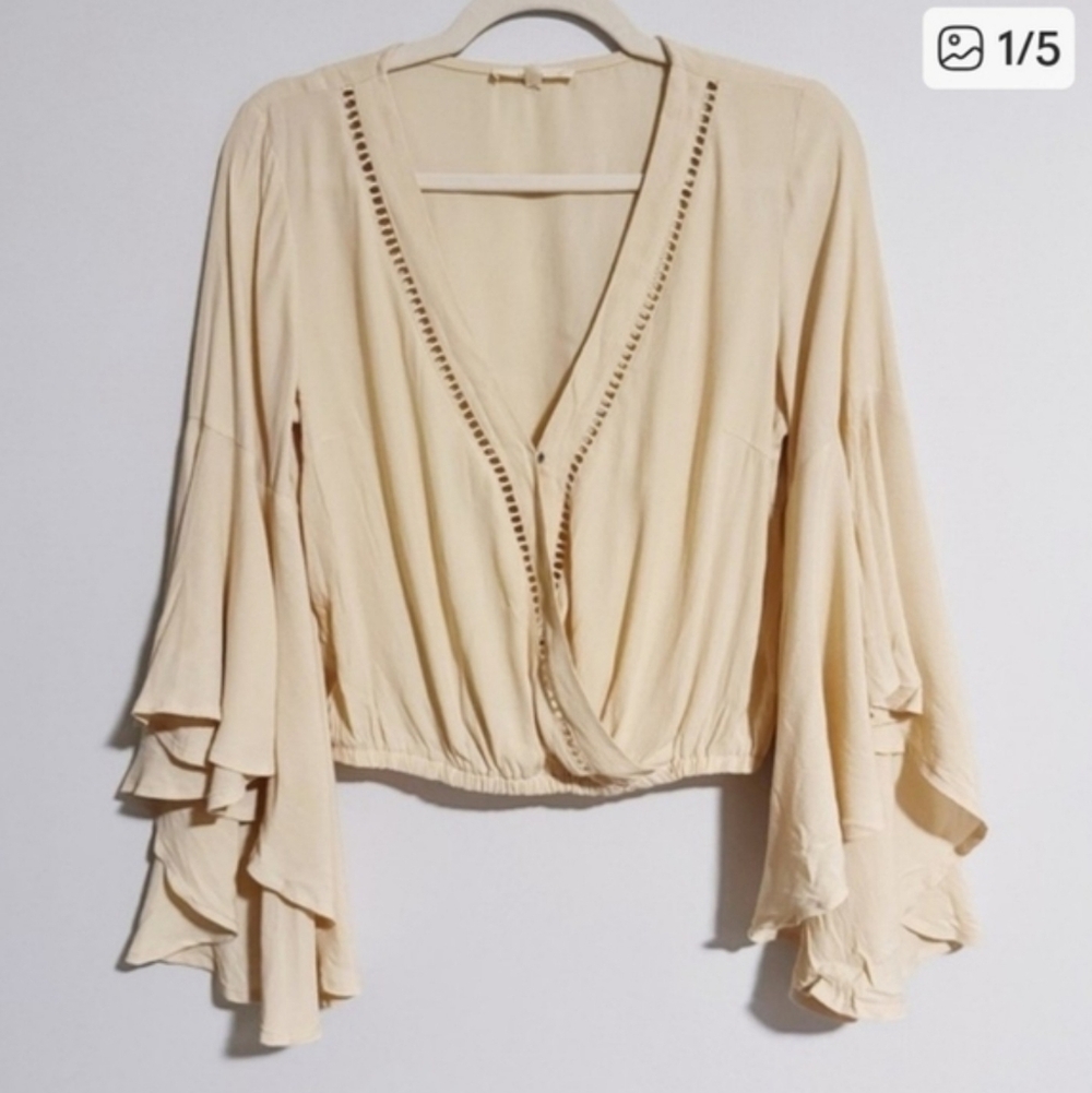 Le Lis - Cream Long Bell Sleeve Top